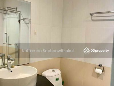 Sukhumvit Living Town, Bangkok, Thailand Sukhumvit Living Town, Bangkok, Thailand