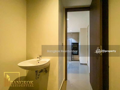 Supreme Legend Nanglinchi-Rama 3, Bangkok, Thailand Supreme Legend Nanglinchi-Rama 3, Bangkok, Thailand