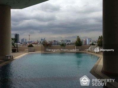 Central City East Tower, Bangkok, Thailand Central City East Tower, Bangkok, Thailand