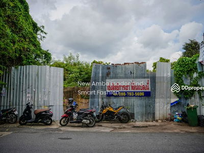 Land for sale!! Sukhumvit near BTS Phra Khanong, Bangkok, Thailand Land for sale!! Sukhumvit near BTS Phra Khanong, Bangkok, Thailand