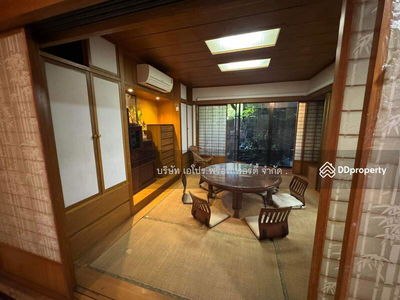 sukhumvit, Bangkok, Thailand sukhumvit, Bangkok, Thailand