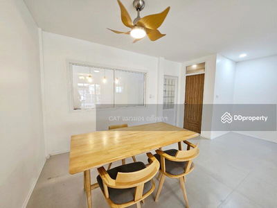 Glad Keaw - Glad Keaw Village, Rattanathibet 26, Nonthaburi, Thailand Glad Keaw - Glad Keaw Village, Rattanathibet 26, Nonthaburi, Thailand