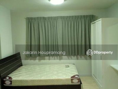 Dcondo Charan-Bang Khun Non, Bangkok, Thailand Dcondo Charan-Bang Khun Non, Bangkok, Thailand