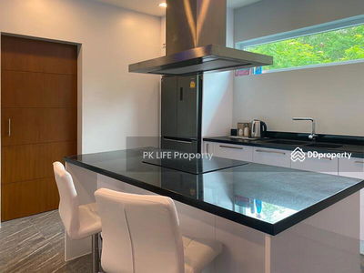 Housing in Ban Chalong, Thailand Housing in Ban Chalong, Thailand