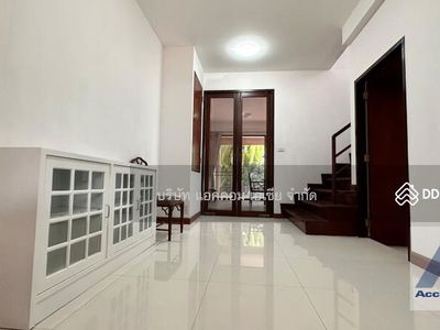 3 Bedrooms Townhouse For Rent in Phaholyothin, Bangkok near BTS Ari at Townhouse1818217, Bangkok, Thailand 3 Bedrooms Townhouse For Rent in Phaholyothin, Bangkok near BTS Ari at Townhouse1818217, Bangkok, Thailand