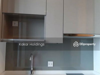 Whizdom Essence, Bangkok, Thailand Whizdom Essence, Bangkok, Thailand