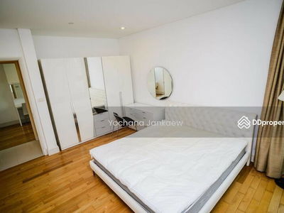 AGUSTON Sukhumvit 22, Bangkok, Thailand AGUSTON Sukhumvit 22, Bangkok, Thailand