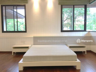 10110, Bangkok, Thailand 10110, Bangkok, Thailand