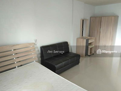 Lumpini Condo Town Bodindecha Ramkhamhaeng, Bangkok, Thailand Lumpini Condo Town Bodindecha Ramkhamhaeng, Bangkok, Thailand