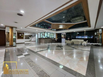 Sethiwan Palace Sukhumvit 4, Bangkok, Thailand Sethiwan Palace Sukhumvit 4, Bangkok, Thailand