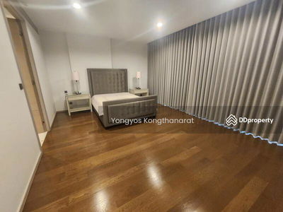 Issara Collection Sathorn, Bangkok, Thailand Issara Collection Sathorn, Bangkok, Thailand