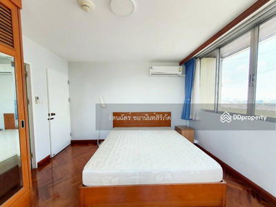 Monterey Place, Bangkok, Thailand Monterey Place, Bangkok, Thailand