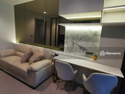 Life Asoke-Rama 9, Bangkok, Thailand Life Asoke-Rama 9, Bangkok, Thailand