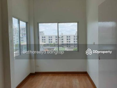 10230, Bangkok, Thailand 10230, Bangkok, Thailand