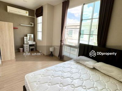New townhome for rent, corner unit, J.City University, next to Assumption College Sriracha fence, ready to move in, Chon Buri, Thailand New townhome for rent, corner unit, J.City University, next to Assumption College Sriracha fence, ready to move in, Chon Buri, Thailand