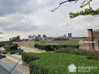 Sari by Sansiri, Bangkok, Thailand Sari by Sansiri, Bangkok, Thailand