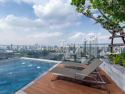 Siamese Exclusive Queens, Bangkok, Thailand Siamese Exclusive Queens, Bangkok, Thailand