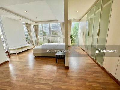 Alojamiento en Ban Ratsada, Thailand Alojamiento en Ban Ratsada, Thailand