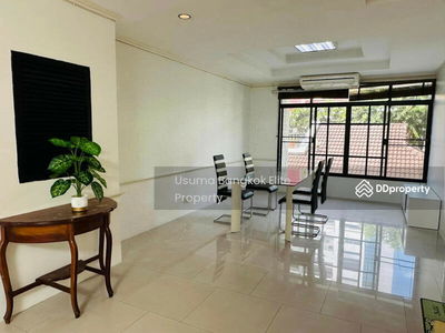 Moo Baan Chicha Castle, Bangkok, Thailand Moo Baan Chicha Castle, Bangkok, Thailand