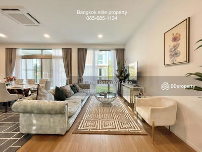 VIVE Rama 9, Bangkok, Thailand VIVE Rama 9, Bangkok, Thailand