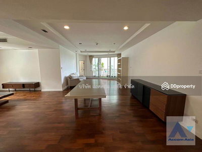 Baan Nunthasiri, Bangkok, Thailand Baan Nunthasiri, Bangkok, Thailand