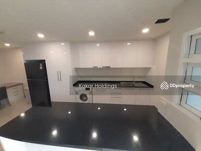 Supalai Place Sukhumvit 39, Bangkok, Thailand Supalai Place Sukhumvit 39, Bangkok, Thailand