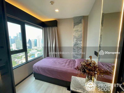 Life One Wireless, Bangkok, Thailand Life One Wireless, Bangkok, Thailand