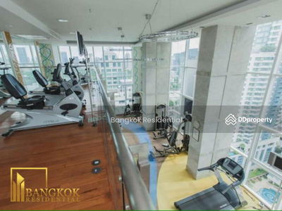 Urbana Langsuan, Bangkok, Thailand Urbana Langsuan, Bangkok, Thailand