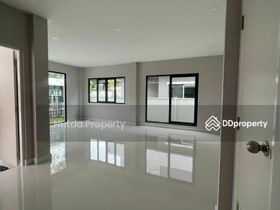 CENTRO DON MUEANG-CHAENGWATTANA, Pathum Thani, Thailand CENTRO DON MUEANG-CHAENGWATTANA, Pathum Thani, Thailand