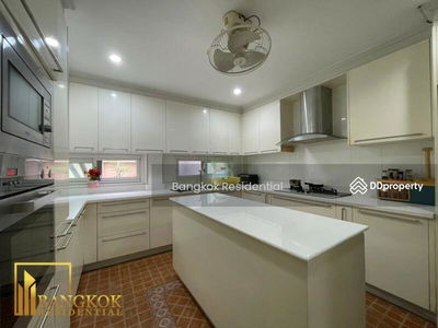 Detached House, Bangkok, Thailand Detached House, Bangkok, Thailand