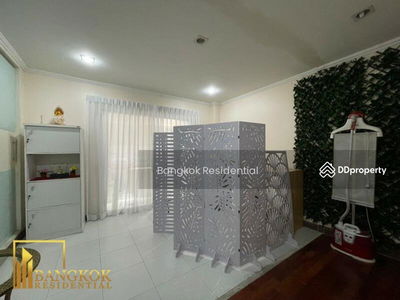 Detached House, Bangkok, Thailand Detached House, Bangkok, Thailand