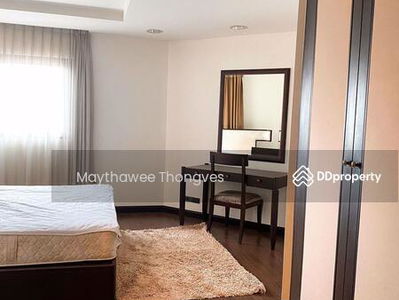 Sathorn Gardens, Bangkok, Thailand Sathorn Gardens, Bangkok, Thailand