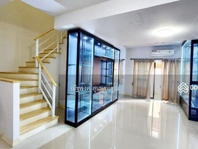 Rangsit University (2.5 km.) Happy Avenue Don Mueang, Bangkok, Thailand Rangsit University (2.5 km.) Happy Avenue Don Mueang, Bangkok, Thailand