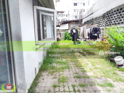 Seri Village, Rama 9 Road., Bangkok, Thailand Seri Village, Rama 9 Road., Bangkok, Thailand