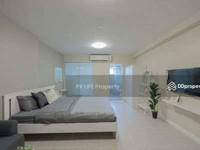 Gehäuse In Ban Ratsada, Thailand Gehäuse In Ban Ratsada, Thailand