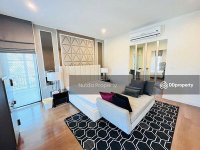 Burasiri Pattanakarn, Bangkok, Thailand Burasiri Pattanakarn, Bangkok, Thailand