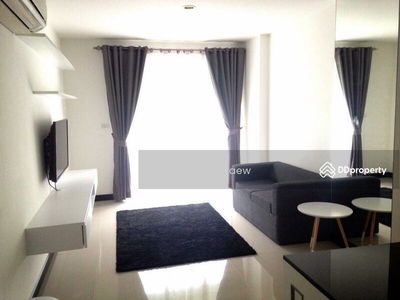 Voque Sukhumvit 16, Bangkok, Thailand Voque Sukhumvit 16, Bangkok, Thailand