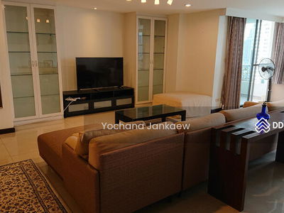 The Habitat Sukhumvit 53, Bangkok, Thailand The Habitat Sukhumvit 53, Bangkok, Thailand