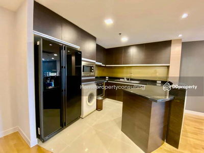 Urbana Sathorn, Bangkok, Thailand Urbana Sathorn, Bangkok, Thailand