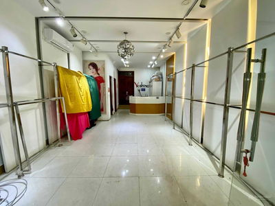 Gehäuse In Hanoi, Vietnam  Gehäuse In Hanoi, Vietnam