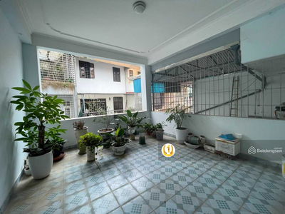 Housing in Hanoi, Vietnam Housing in Hanoi, Vietnam