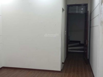 Gehäuse In Hanoi, Vietnam  Gehäuse In Hanoi, Vietnam