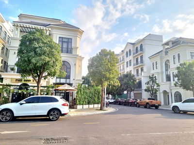 Vinhomes Grand Park, Vietnam  Vinhomes Grand Park, Vietnam