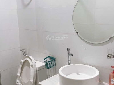 Topaz Elite, Vietnam Topaz Elite, Vietnam