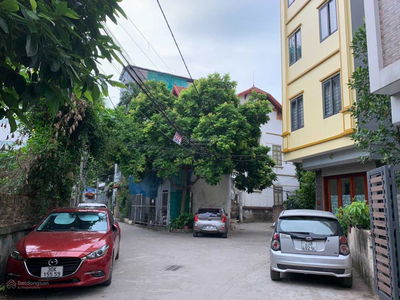 Housing in Hanoi, Vietnam Housing in Hanoi, Vietnam