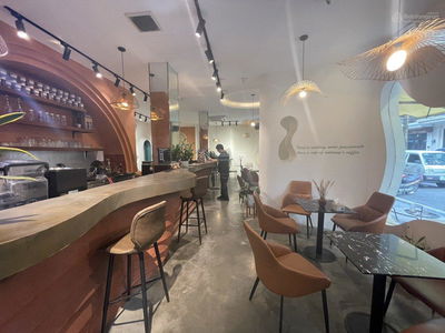 Housing in Hanoi, Vietnam Housing in Hanoi, Vietnam