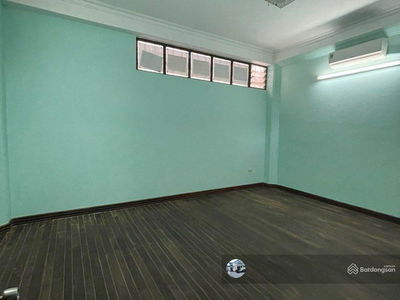 Gehäuse In Hanoi, Vietnam Gehäuse In Hanoi, Vietnam