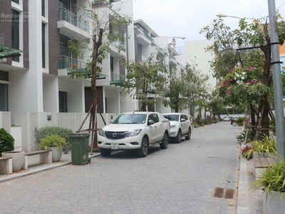 Housing in Ha GJong, Vietnam Housing in Ha GJong, Vietnam