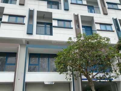 TSQ Galaxy, Vietnam TSQ Galaxy, Vietnam