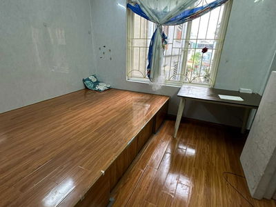 Gehäuse In Hanoi, Vietnam  Gehäuse In Hanoi, Vietnam